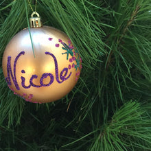 Load image into Gallery viewer, Gold Matte Shatterproof 80mm Bauble Santas little painters