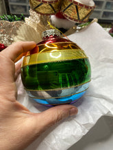 Load image into Gallery viewer, Peace rainbow Santas little painters