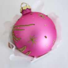 Load image into Gallery viewer, 100mm Pink Hand Painted Santa with Trolley Santa's Little Painters