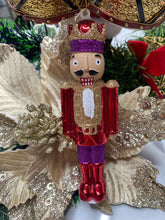 Load image into Gallery viewer, Nutcracker Santas little painters
