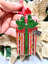 Load image into Gallery viewer, Car Hanging Santas little painters
