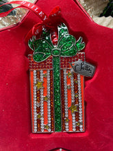 Load image into Gallery viewer, Present Hanging Ornament Santas little painters
