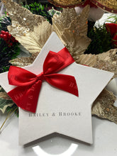 Load image into Gallery viewer, Present Hanging Ornament Santas little painters
