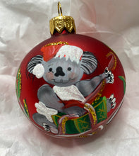 Load image into Gallery viewer, 60mm Red Koala Santas little painters
