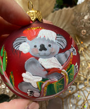 Load image into Gallery viewer, 60mm Red Koala Santas little painters
