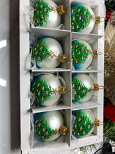 Load image into Gallery viewer, 60mm blue decorated tree Santas little painters
