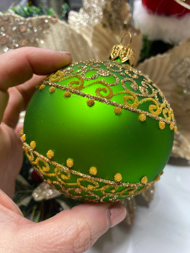 Green with gold swirls Santas little painters